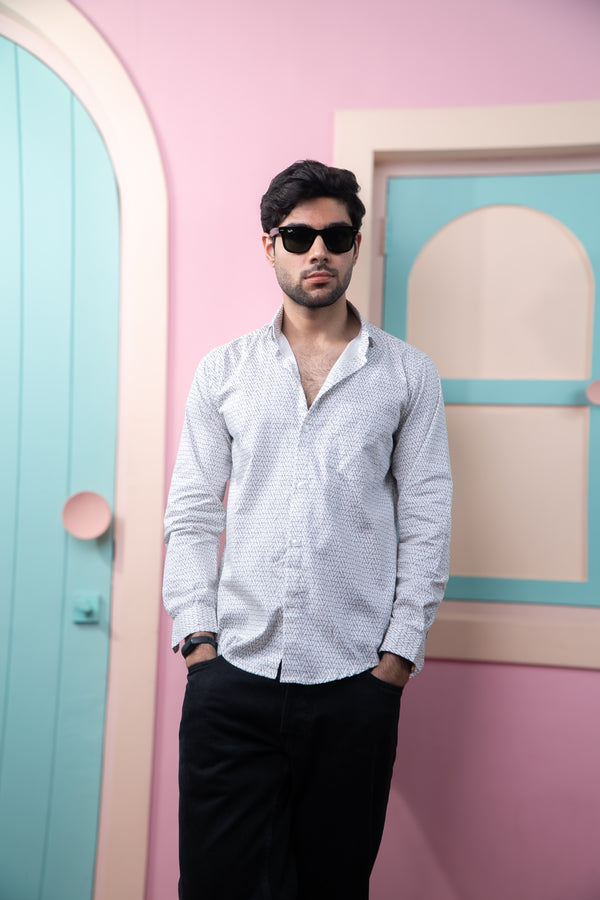 Black Symetrical Triangle Print Full Sleeves Shirt