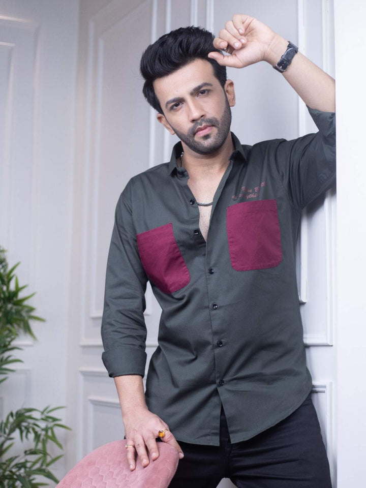 Men's Green Cotton Over Shirt - Fashionable Regular Fit with Double Pockets | Premium Shirts | Luxury Cotton & Designer Styles| Tavasaa | [2025]