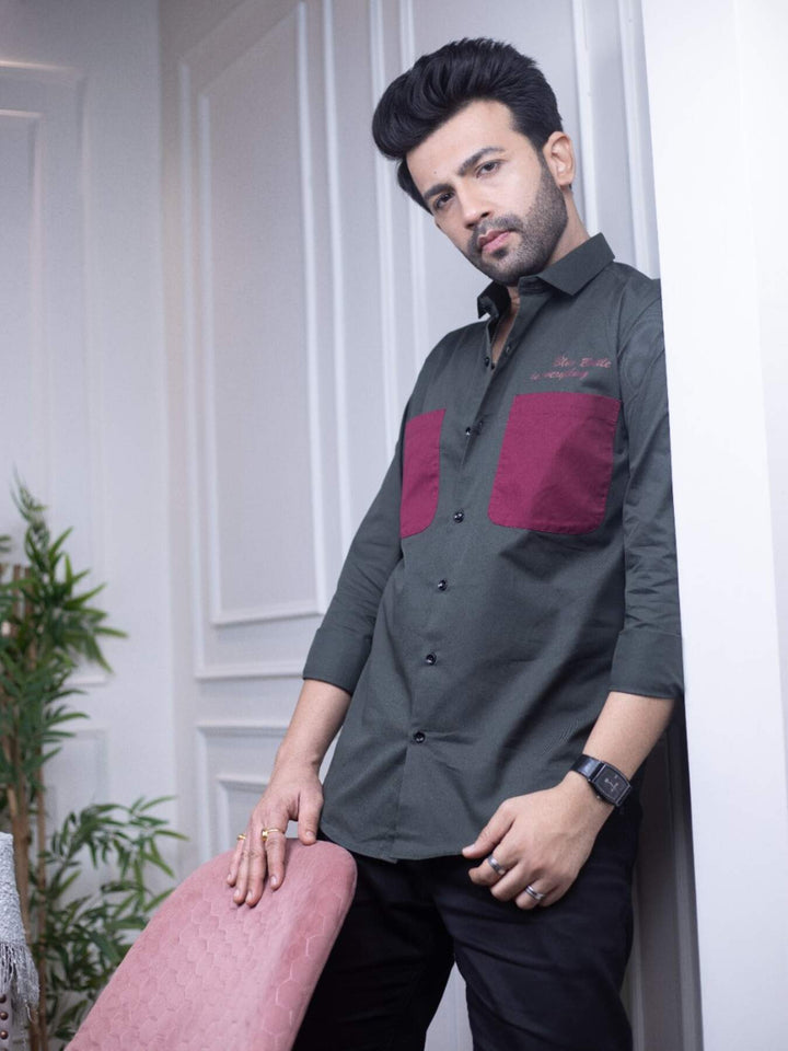 Men's Green Cotton Over Shirt - Fashionable Regular Fit with Double Pockets | Premium Shirts | Luxury Cotton & Designer Styles| Tavasaa | [2025]